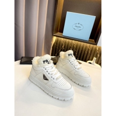 Prada Low Shoes